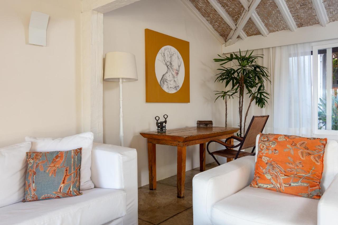 Abracadabra Boutique Inn