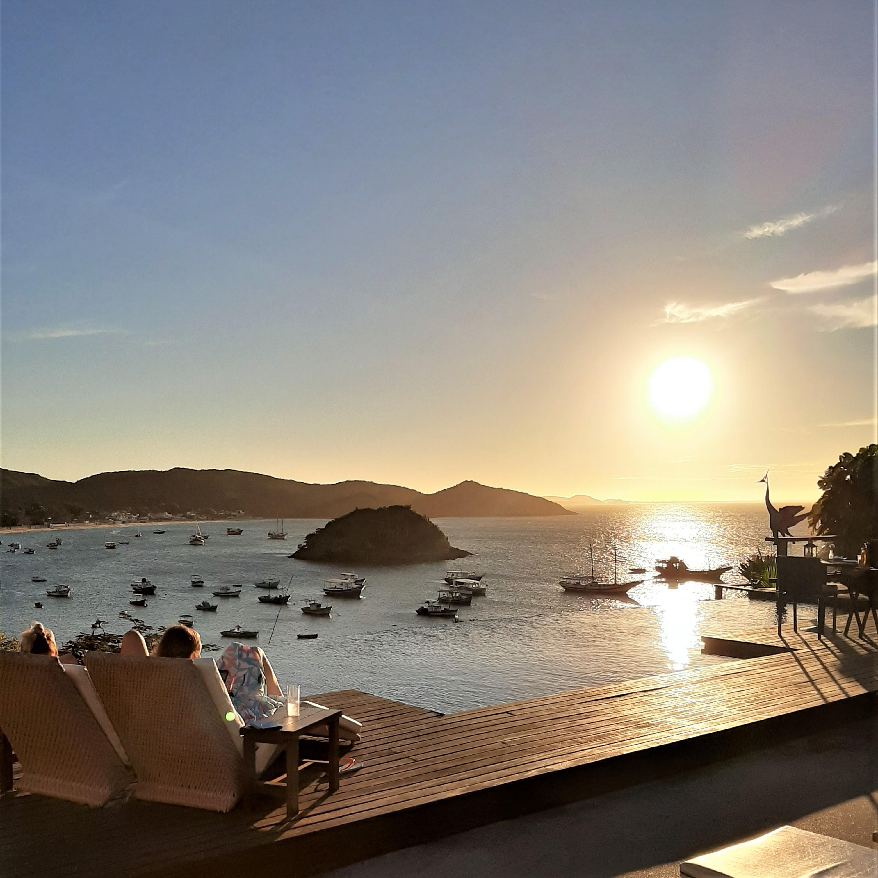 Abracadabra Boutique 4*